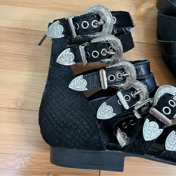 Jeffrey Campbell Psych Multi Buckle Flat Ankle Boots Western Black Suede - 6 - Picture 10 of 16